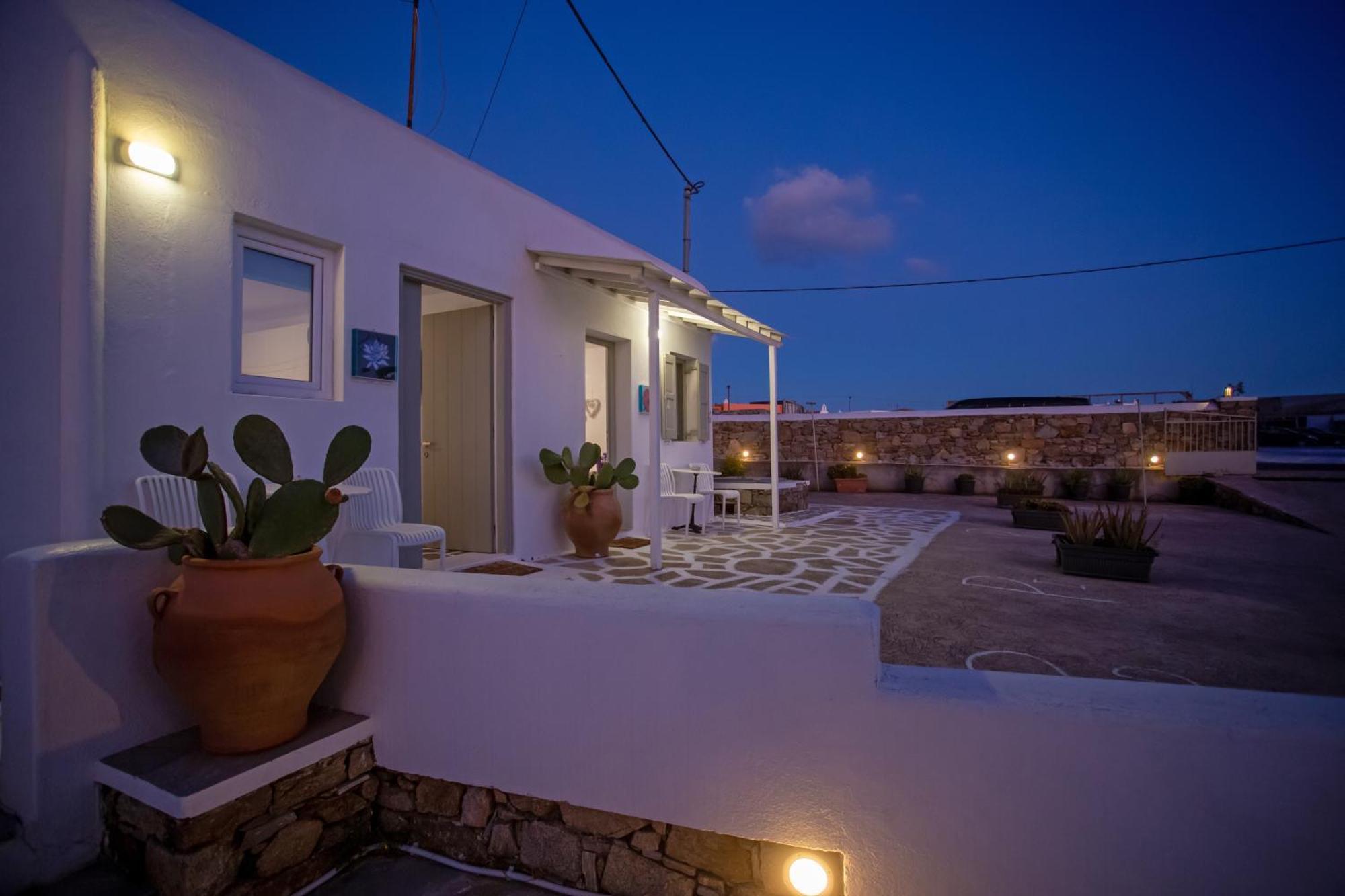 Sing And Blossom Accommodation Mykonos Town Exteriér fotografie