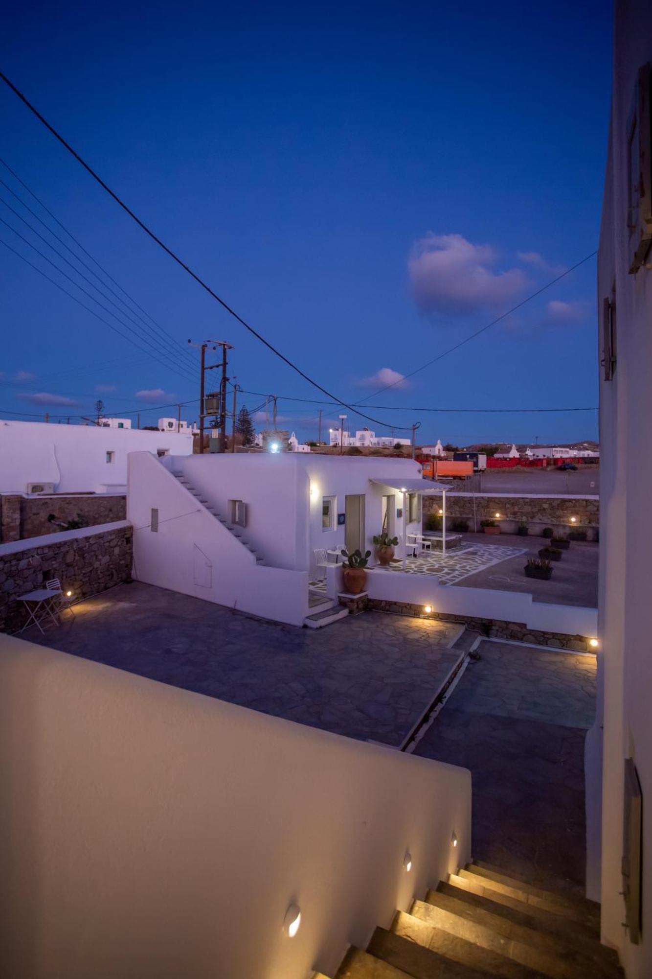 Sing And Blossom Accommodation Mykonos Town Exteriér fotografie