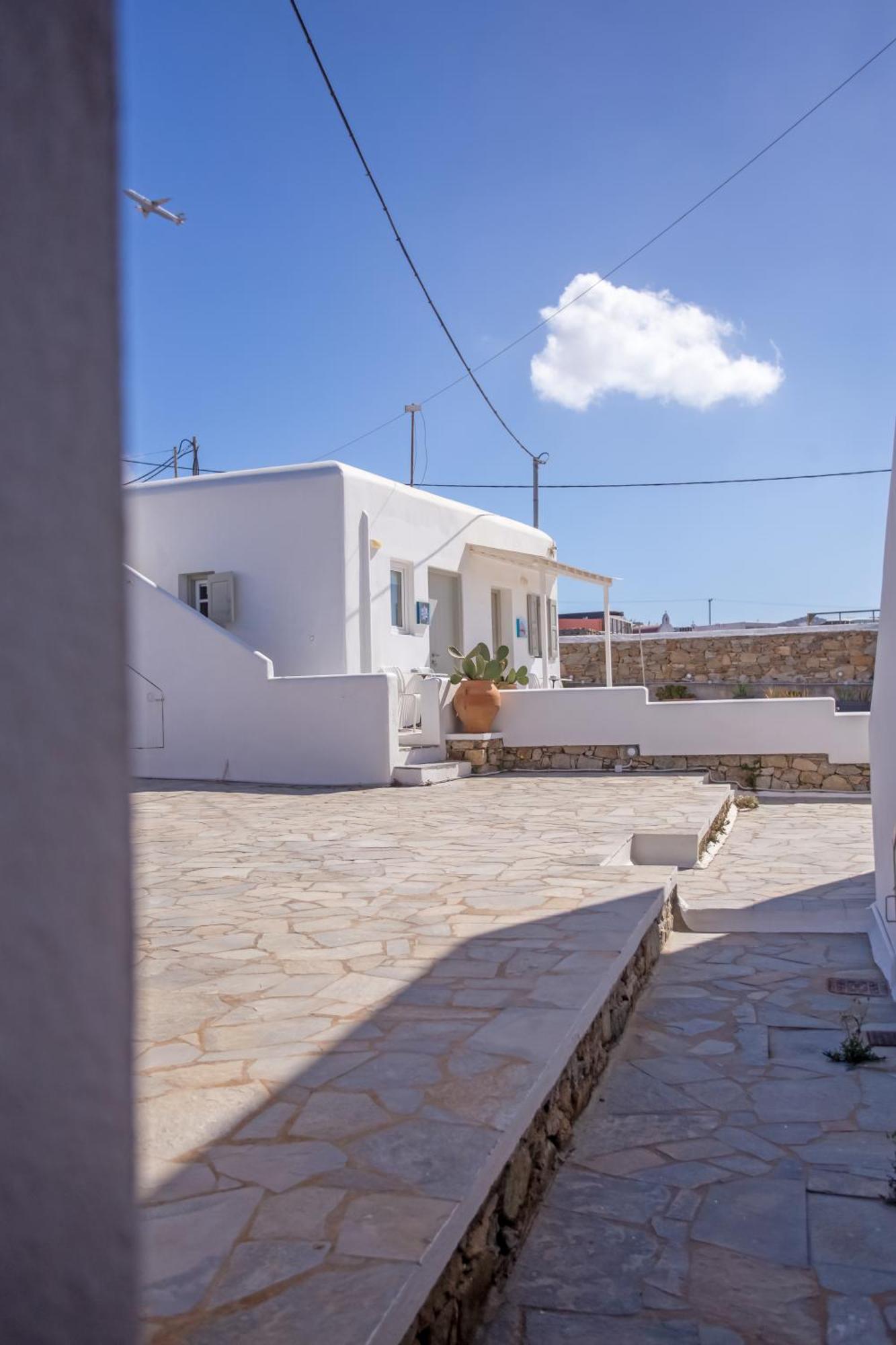 Sing And Blossom Accommodation Mykonos Town Exteriér fotografie
